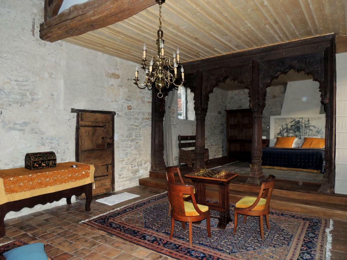 Maison Romane 1136 Cluny Exterior foto